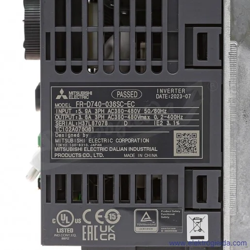 Falownik 247603  FR-D740-036SC-EC 1.5kW 380..480VAC, 3.6A, 5 wejść cyfrowych, 1 wyjście tranzystorowe, 1 wyjście przekaźnikowe, 