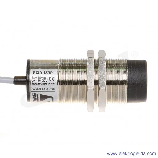 Czujnik indukcyjny PCID 15RP zasięg 15mm, 10..30VDC, PNP NC, tuleja M30, przewód 2m, długość 77mm
 