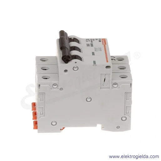 Wyłącznik nadprądowy P1MB3PC04 C4A 3P 10kA AC Wyłącznik nadprądowy P1MB3PC04 C4A 3P 10kA AC