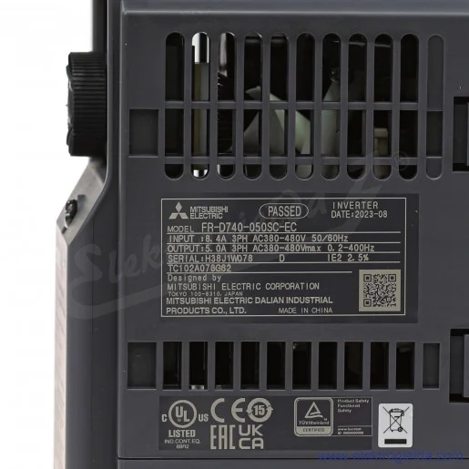 Falownik wektorowy 247604 FR-D740-050SC-EC 2.2kW, 3x380..480V, 5A, IP20 Falownik wektorowy 247604 FR-D740-050SC-EC 2.2kW, 3x380..480V, 5A, IP20