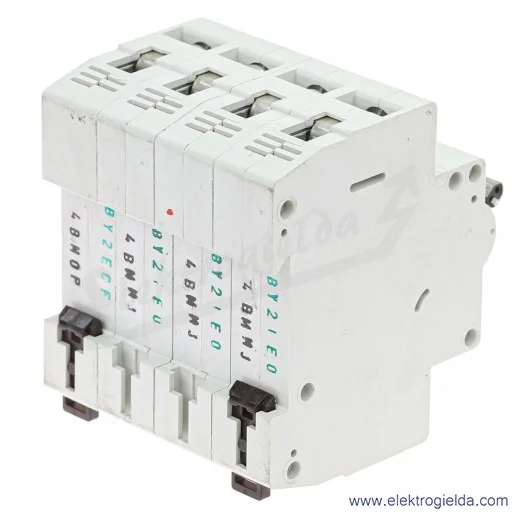 Wyłącznik nadprądowy 270506, CLS6-B4/4, 4P, typ B, 4A, 400VAC, 6kA Wyłącznik nadprądowy 270506, CLS6-B4/4, 4P, typ B, 4A, 400VAC, 6kA