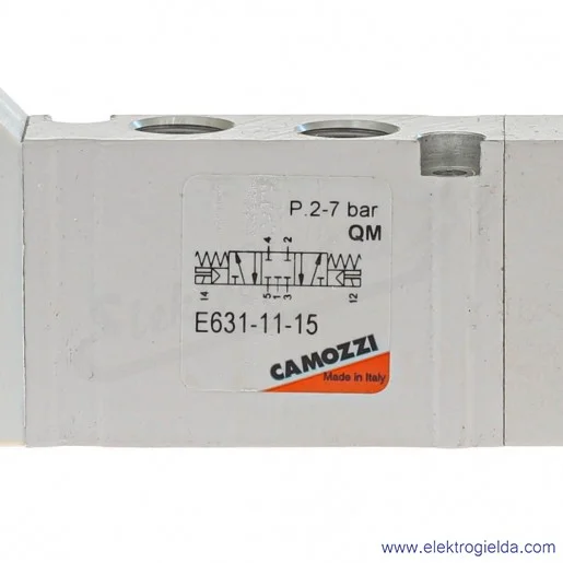 Zawór rozdzielający elektromagnetyczny E631-11-15-P53, 5/3 w pozycji środkowej zamknięty, G1/8, 3-7 Bar, 550l/min, wtyczka typ 1 Zawór rozdzielający elektromagnetyczny E631-11-15-P53, 5/3 w pozycji środkowej zamknięty, G1/8, 3-7 Bar, 550l/min, wtyczka typ 1