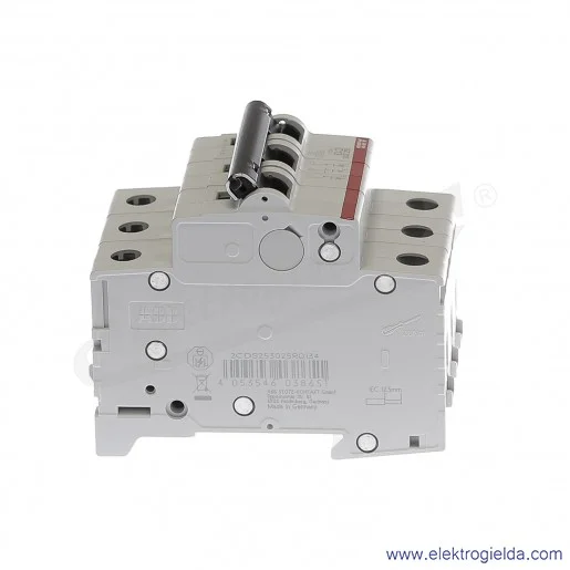 Wyłącznik nadprądowy SZ203-C13 3P C 13A AC 6kA Wyłącznik nadprądowy SZ203-C13 3P C 13A AC 6kA